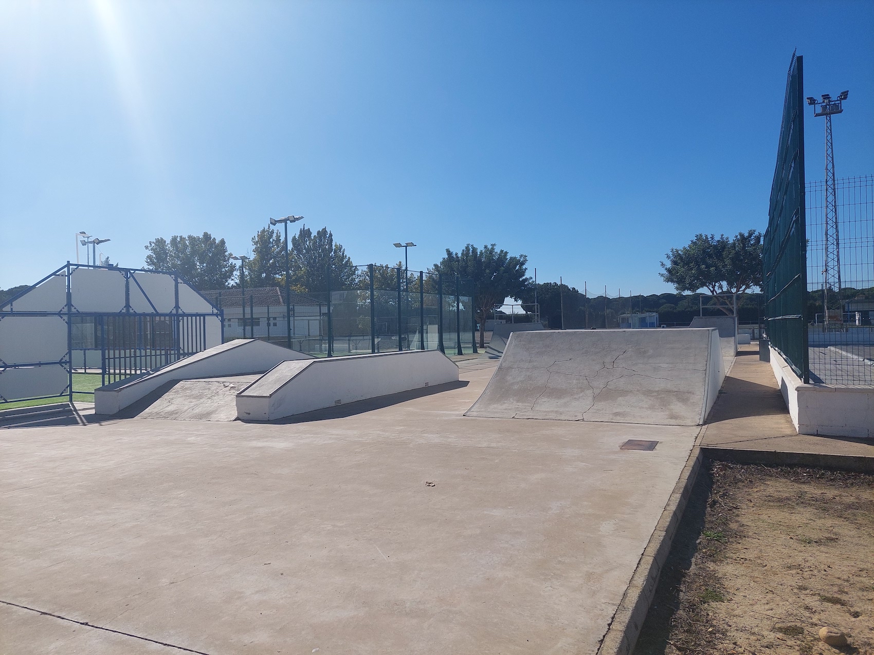 Hinojos skatepark